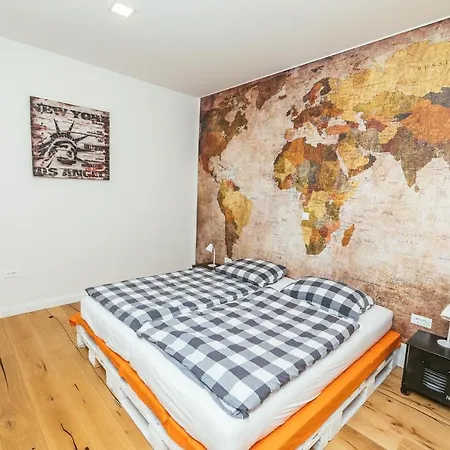 Dalomar Apartament *