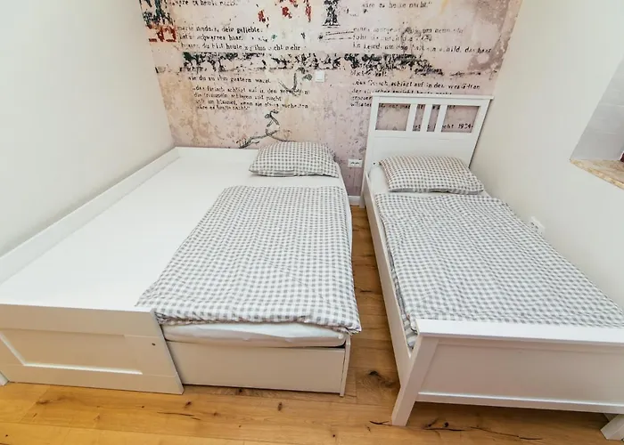 Dalomar Apartament *